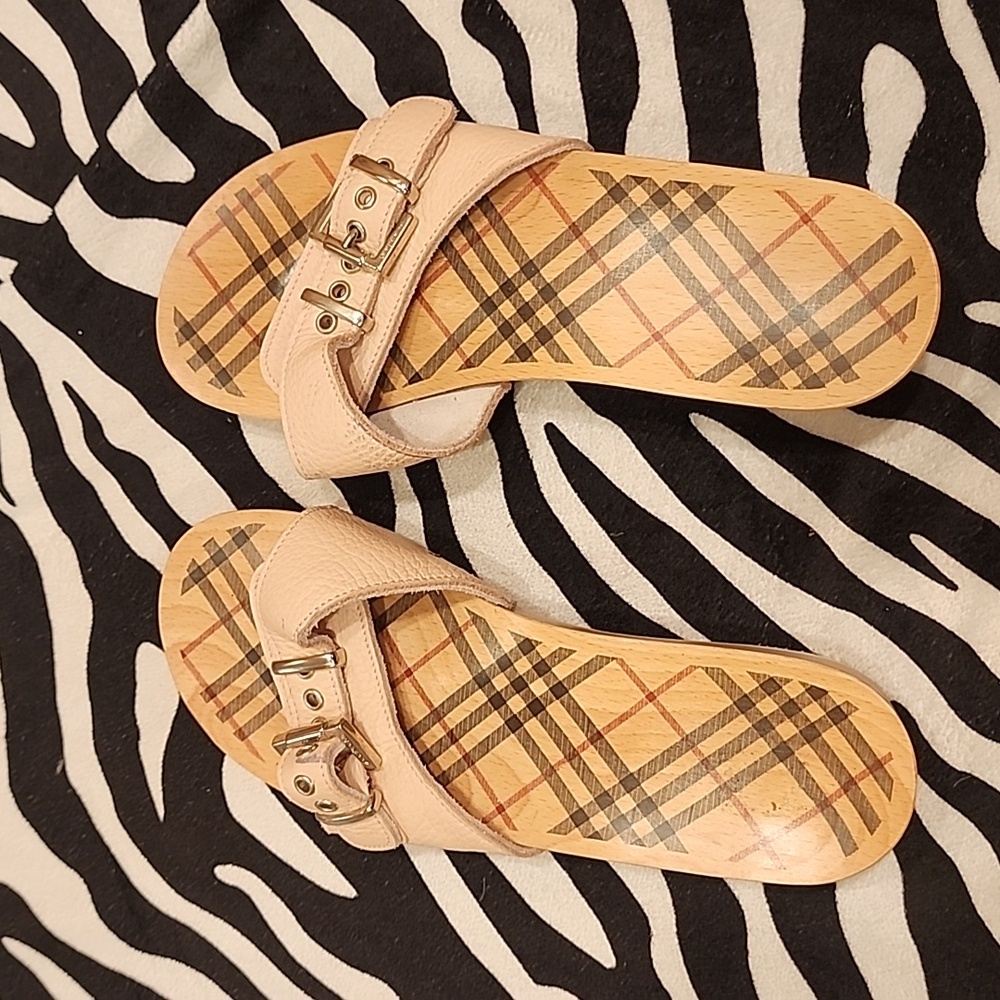 Burberry Check Pattern Beige Sandals